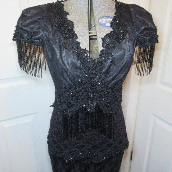 Lorrie Kabala Vintage 1980s Black Lace Bead & Sequin Encrusted Mermaid Gown 10 - Picture 4 of 17